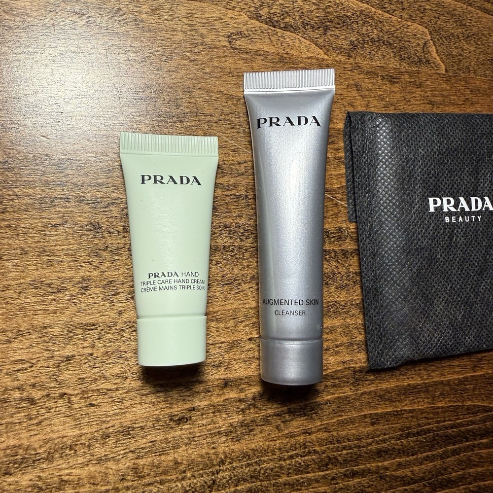 Prada Charm 3 Set Original Pradoxe Bottle Lip Customer Zip Pull Keychain Lotion - Picture 4 of 5
